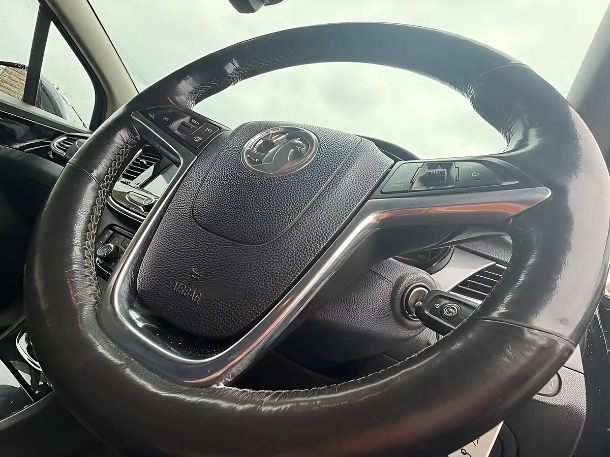 Used 2018 Vauxhall Mokka X Active Black - Interior and Exterior details 13