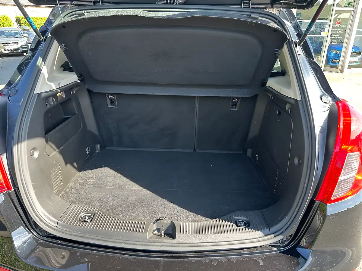Used 2018 Vauxhall Mokka X Active Black - Interior and Exterior details 13