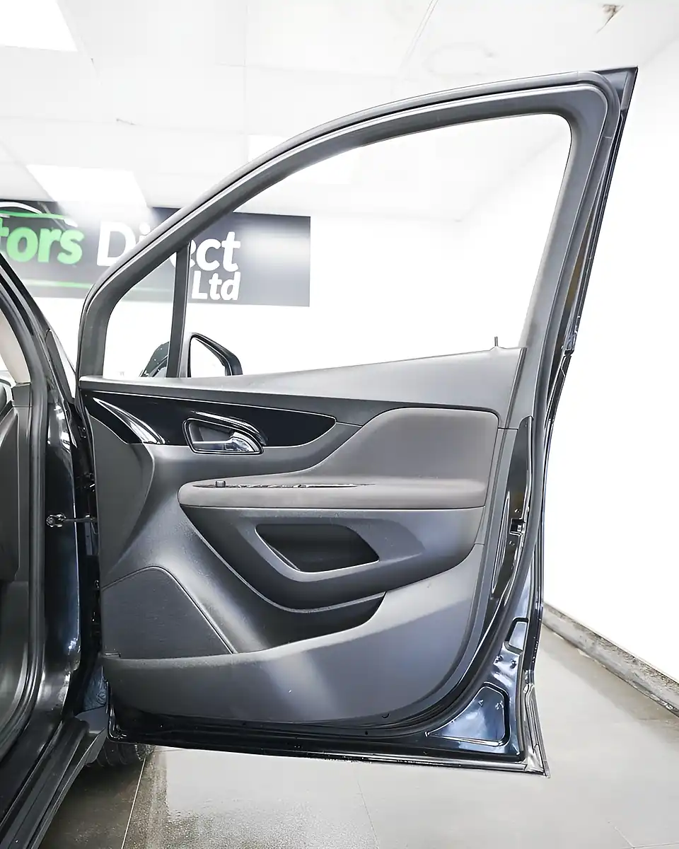Used 2018 Vauxhall Mokka X Active Black - Interior and Exterior details 14
