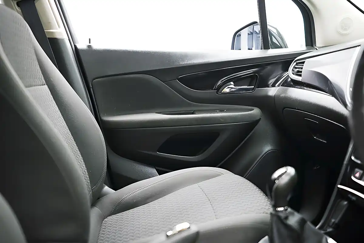 Used 2018 Vauxhall Mokka X Active Black - Interior and Exterior details 15