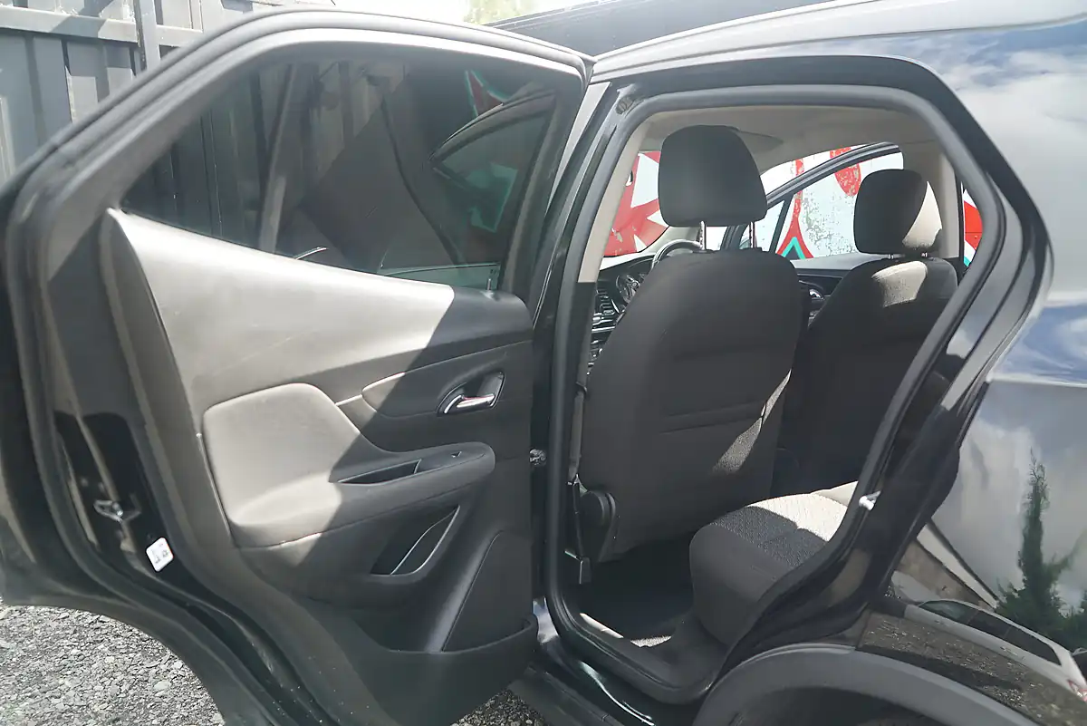 Used 2018 Vauxhall Mokka X Active Black - Interior and Exterior details 17