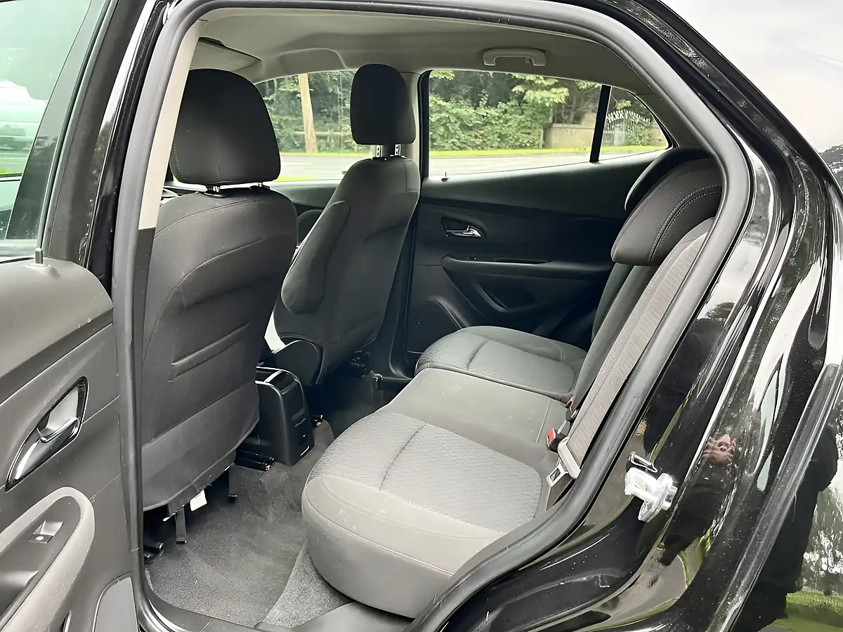 Used 2018 Vauxhall Mokka X Active Black - Interior and Exterior details 11