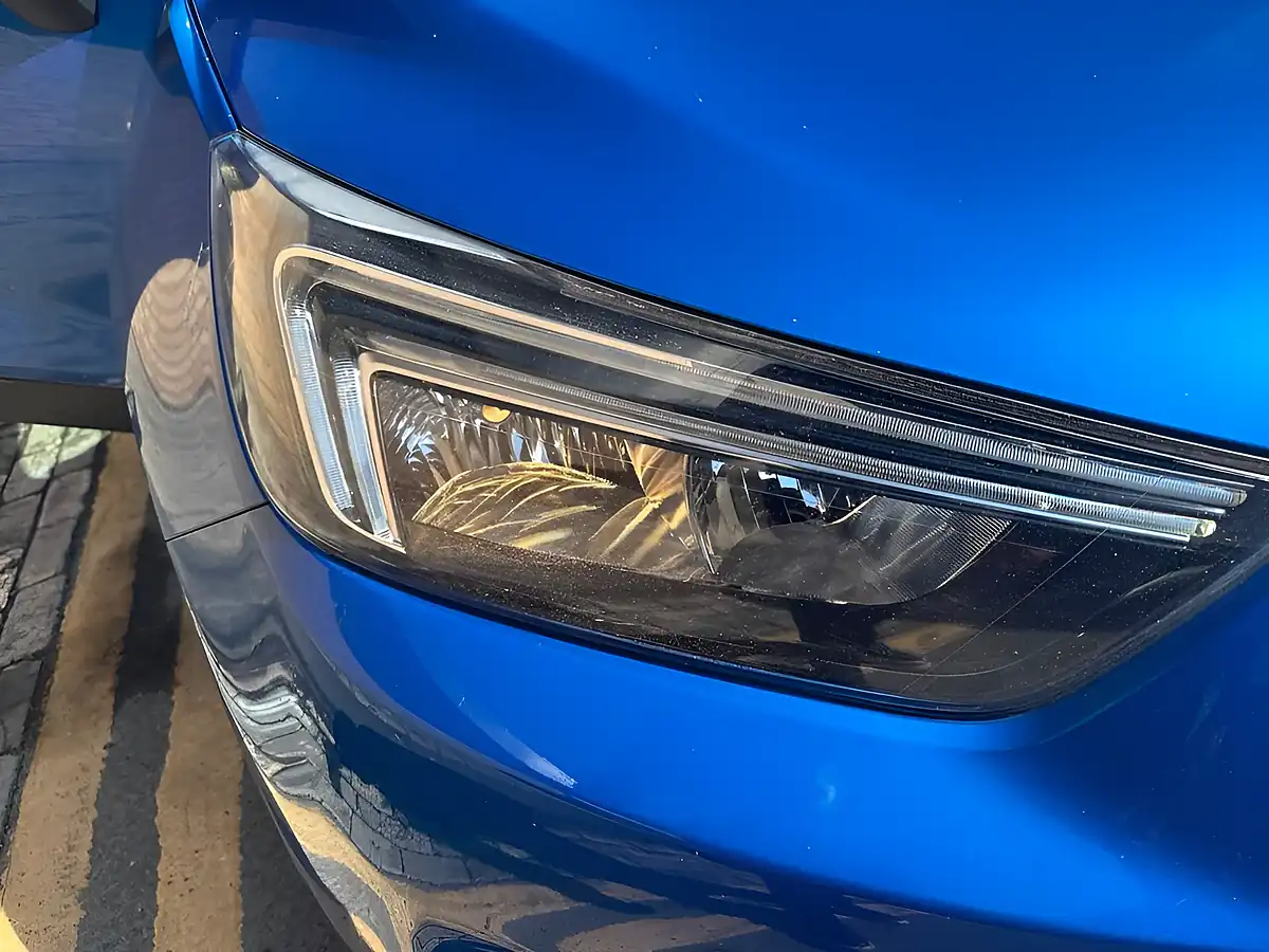 Used 2018 Vauxhall Mokka X Active Blue - Interior and Exterior details 11