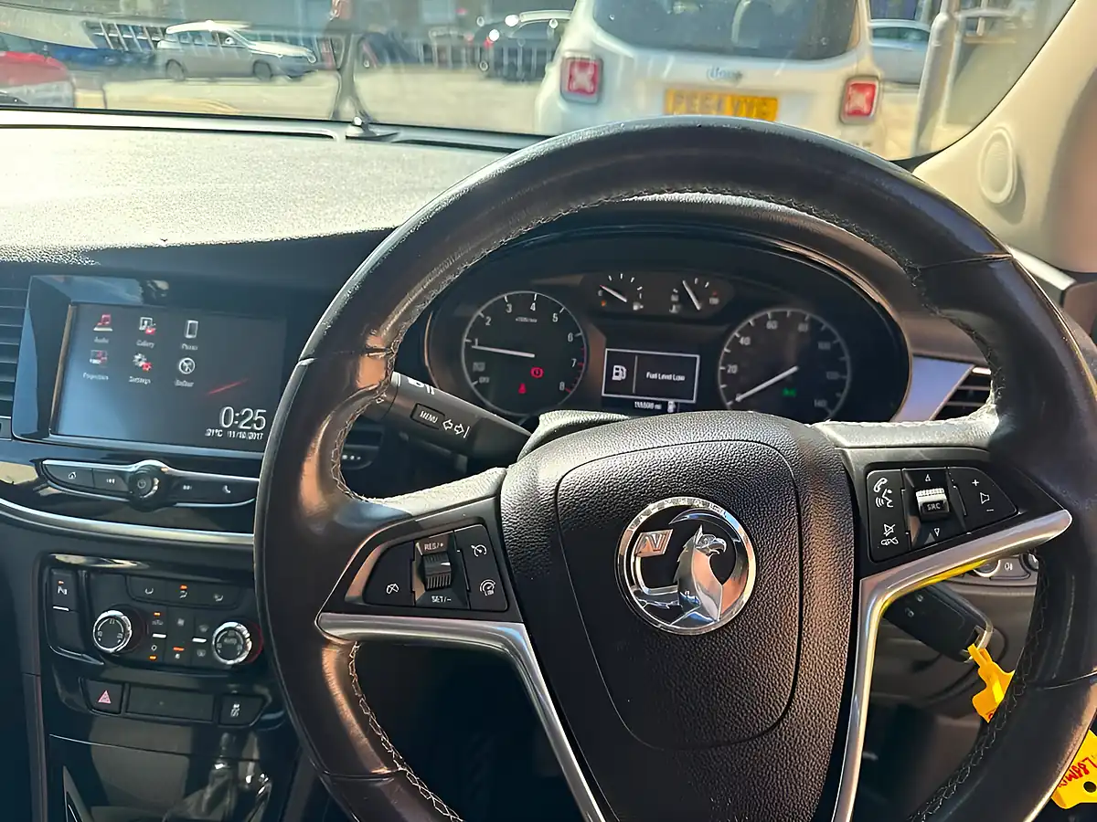 Used 2018 Vauxhall Mokka X Active Blue - Interior and Exterior details 17