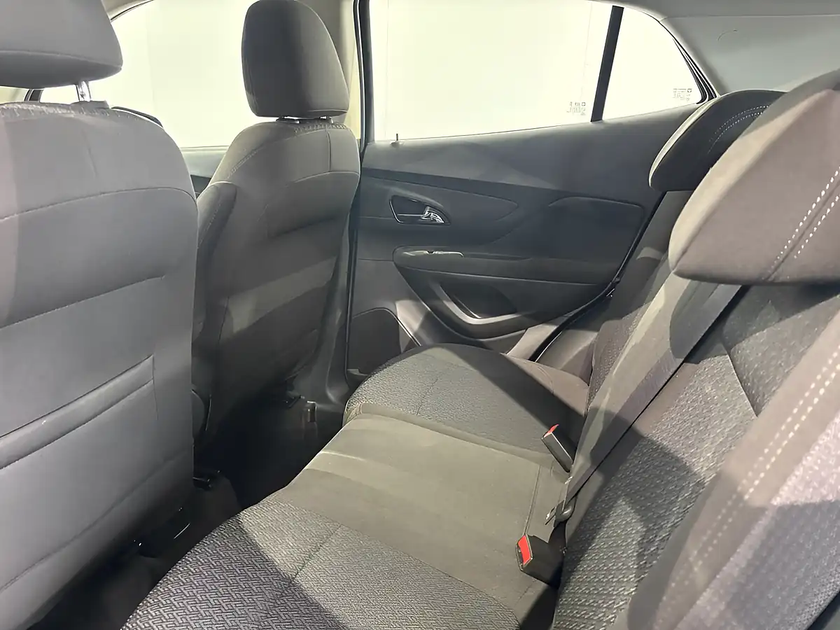 Used 2018 Vauxhall Mokka X Active Blue - Interior and Exterior details 18