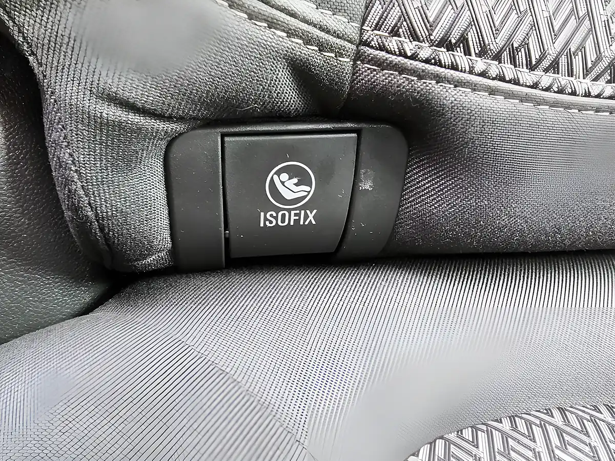 Used 2018 Vauxhall Mokka X Active Blue - Interior and Exterior details 13