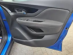 Used 2018 Vauxhall Mokka X Active Blue - Interior and Exterior details 15
