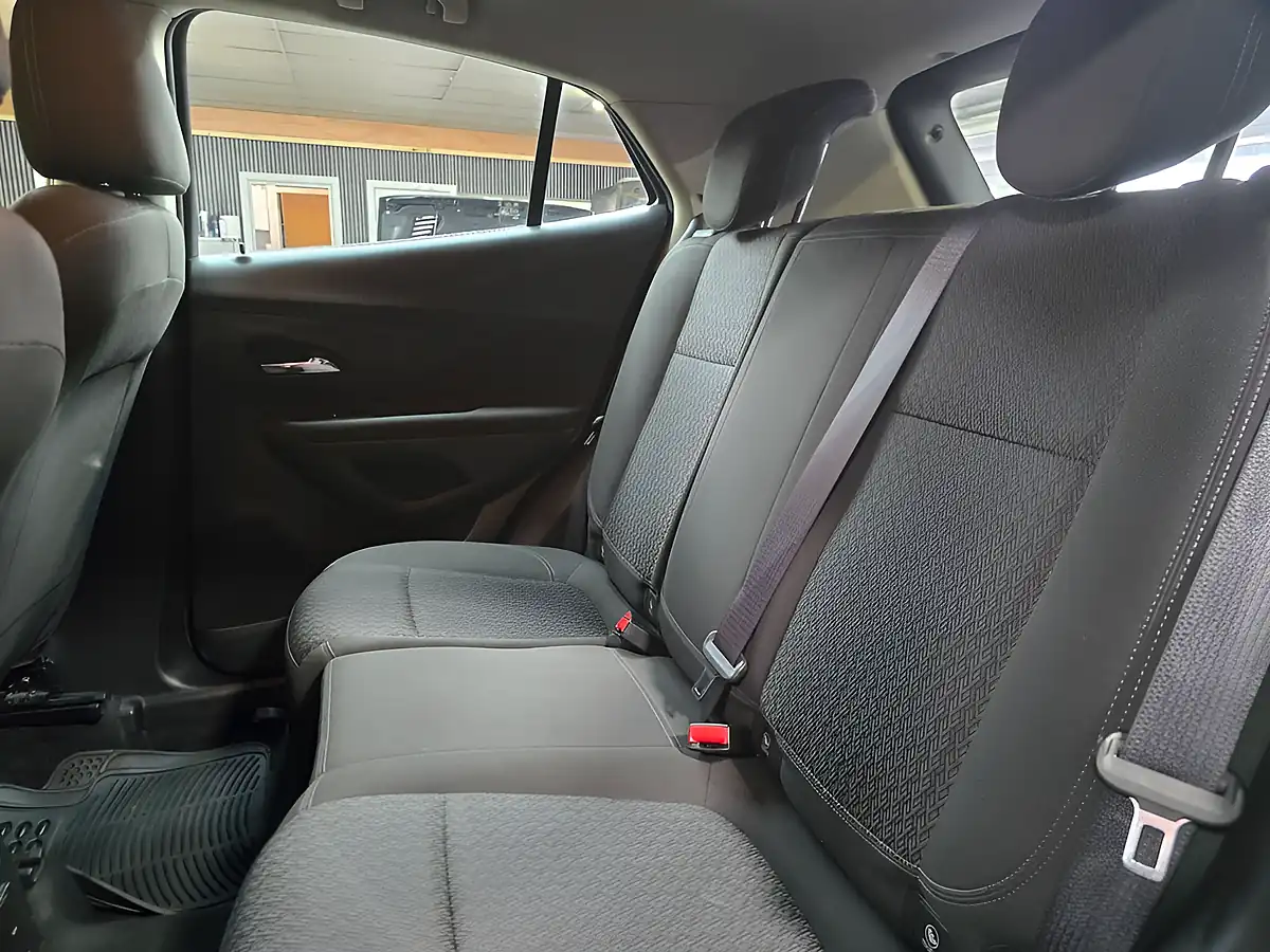 Used 2018 Vauxhall Mokka X Active Blue - Interior and Exterior details 12