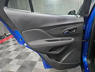 Used 2018 Vauxhall Mokka X Active Blue - Interior and Exterior details 14