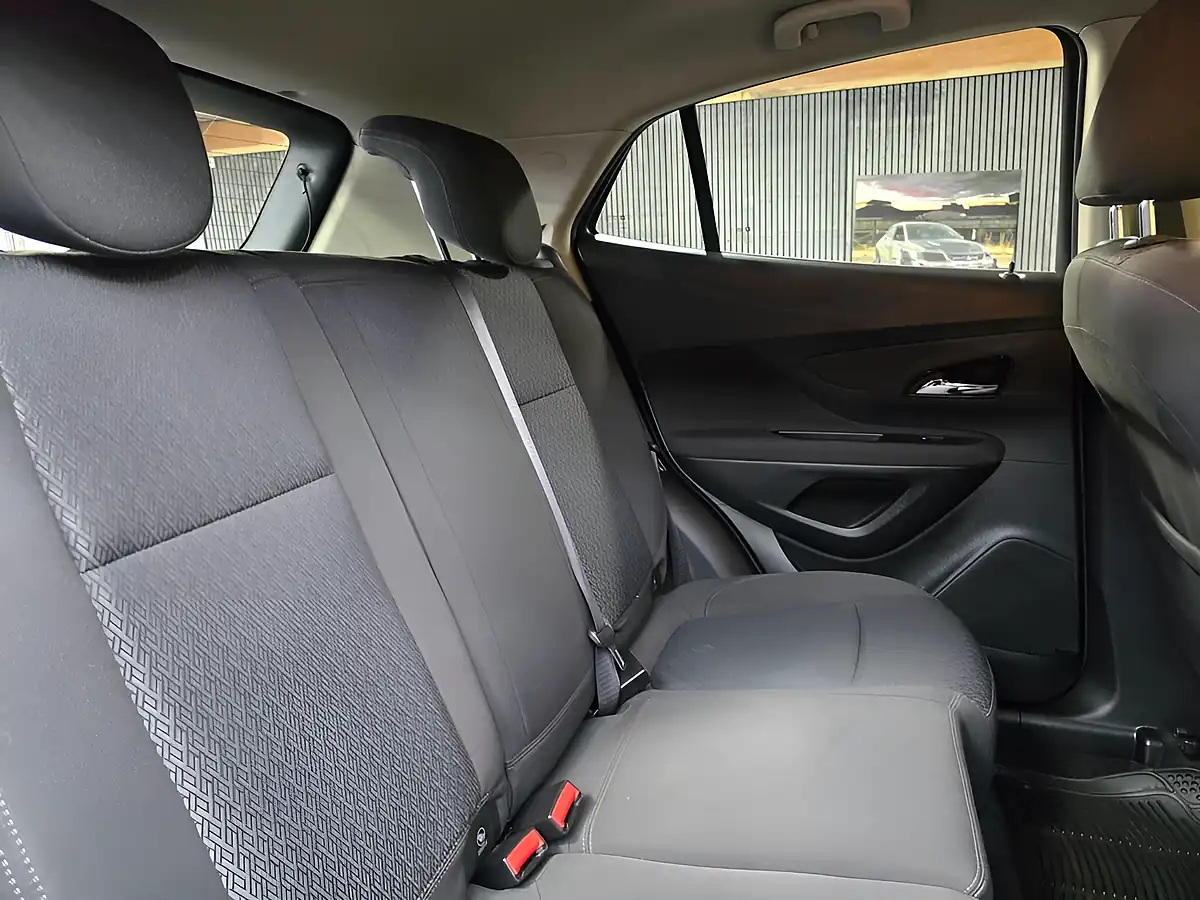 Used 2018 Vauxhall Mokka X Active Blue - Interior and Exterior details 18