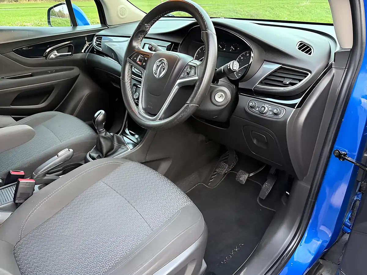 Used 2018 Vauxhall Mokka X Active Boracay Blue - Interior and Exterior details 15