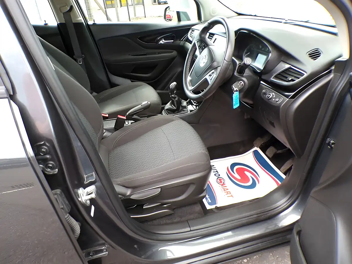 Used 2018 Vauxhall Mokka X Active Grey - Interior and Exterior details 14