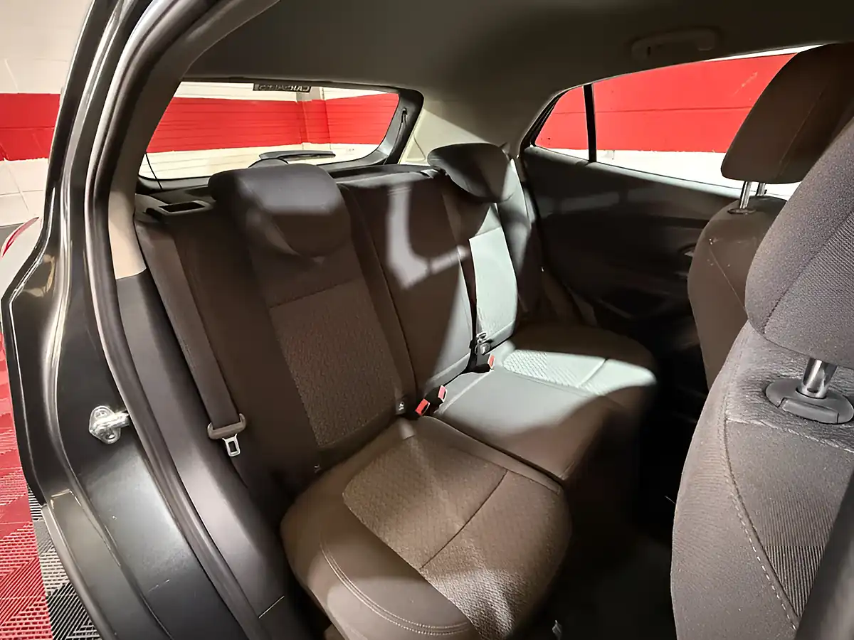 Used 2018 Vauxhall Mokka X Active Grey - Interior and Exterior details 13