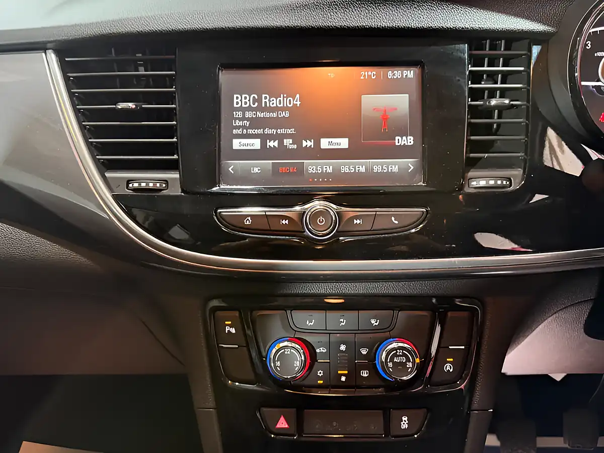 Used 2018 Vauxhall Mokka X Active Grey - Interior and Exterior details 16