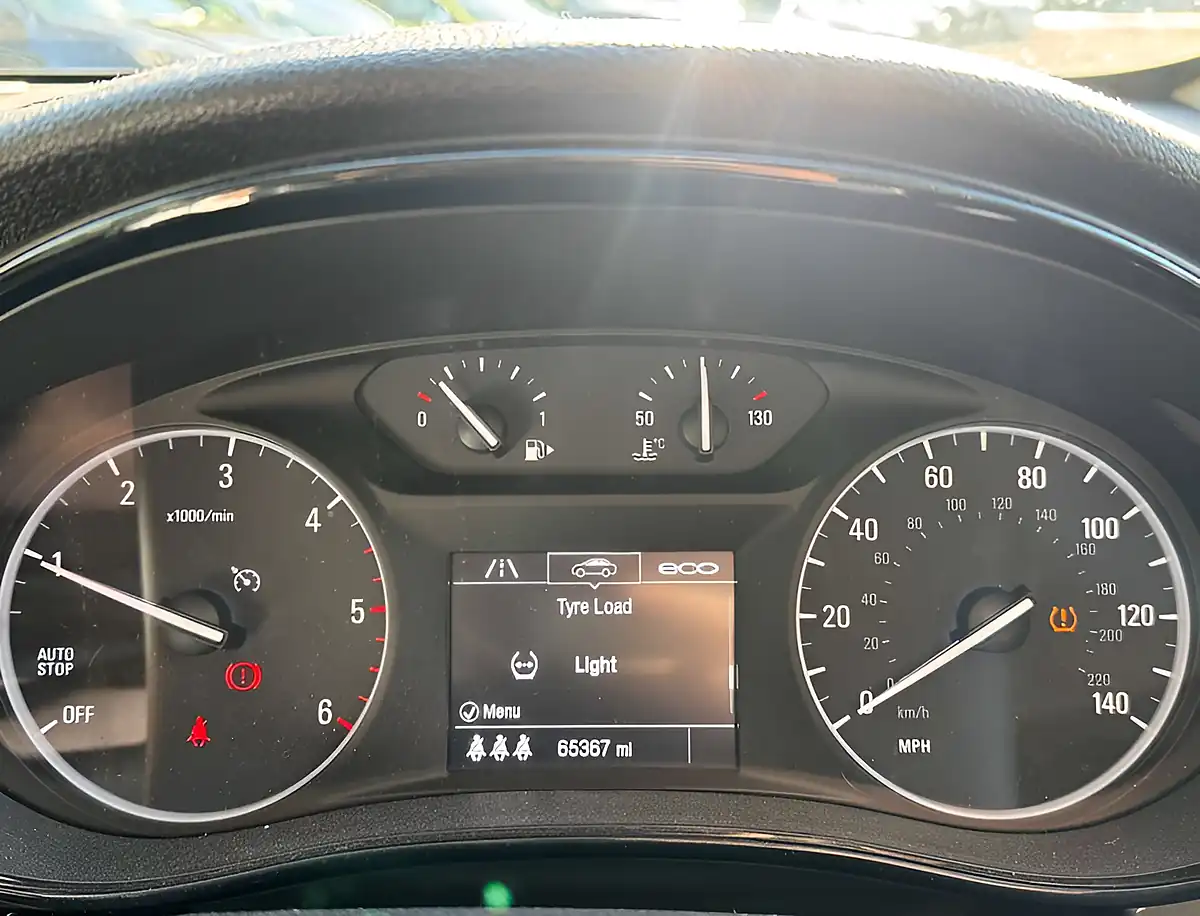 Used 2018 Vauxhall Mokka X Active Quantum Grey - Interior and Exterior details 12