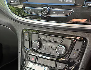 Used 2018 Vauxhall Mokka X Active Quantum Grey - Interior and Exterior details 16