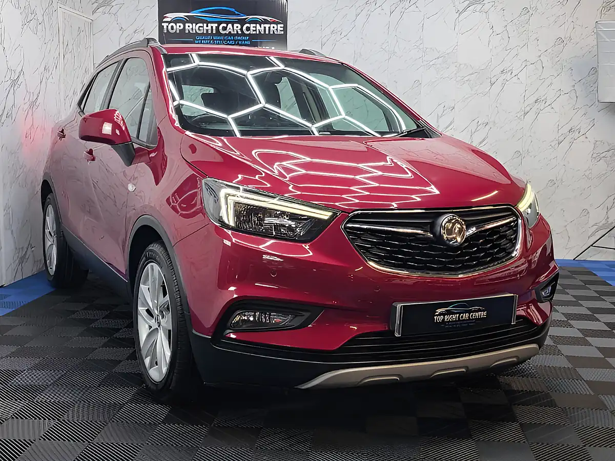 Used 2018 Vauxhall Mokka X Active Red - Front View