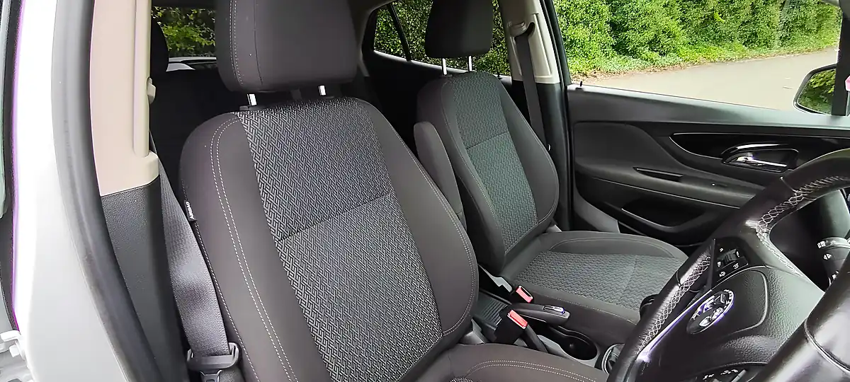 Used 2018 Vauxhall Mokka X Active White - Interior and Exterior details 11