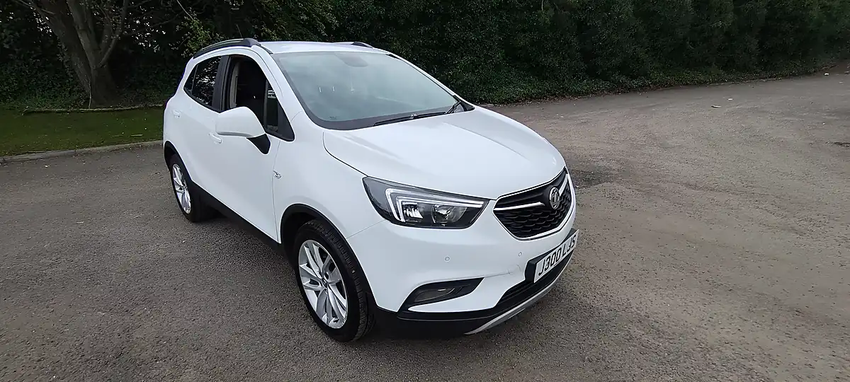 Used 2018 Vauxhall Mokka X Active White - Interior and Exterior details 7