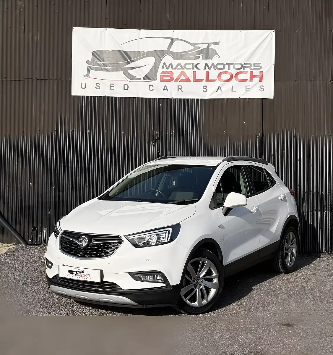 Used 2018 Vauxhall Mokka X Active White - Interior and Exterior details 9