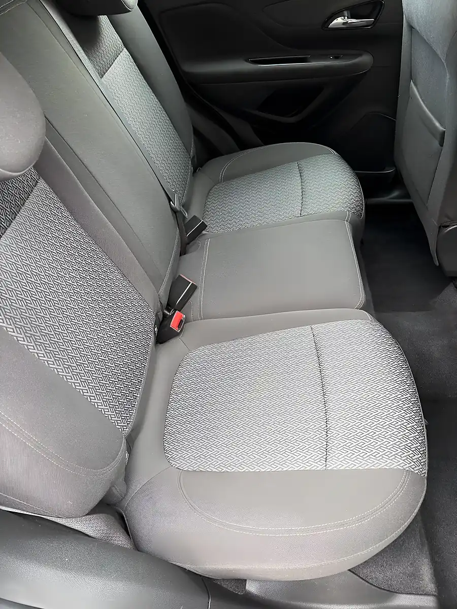 Used 2018 Vauxhall Mokka X Active White - Interior and Exterior details 15