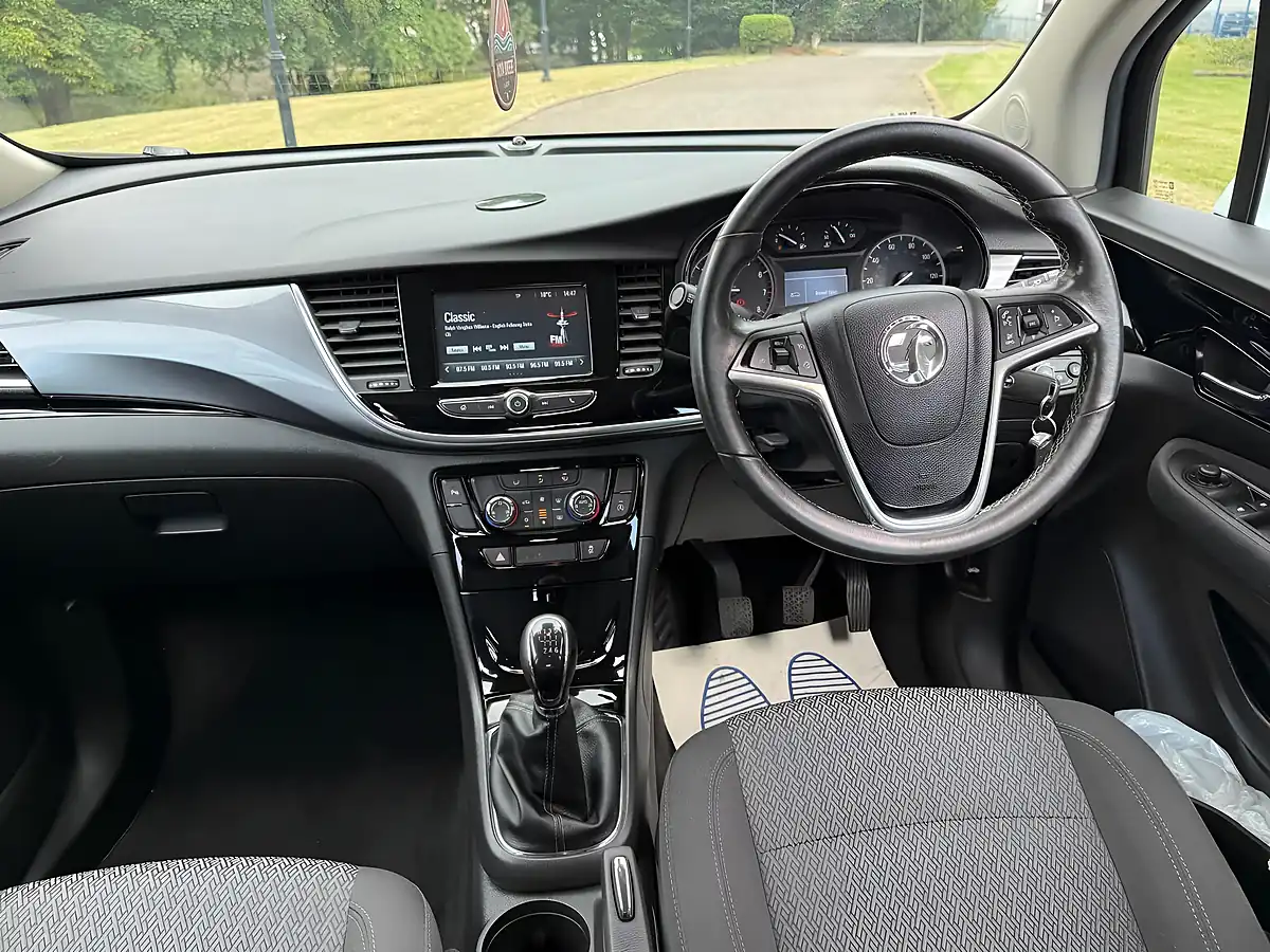 Used 2018 Vauxhall Mokka X Active White - Interior and Exterior details 16