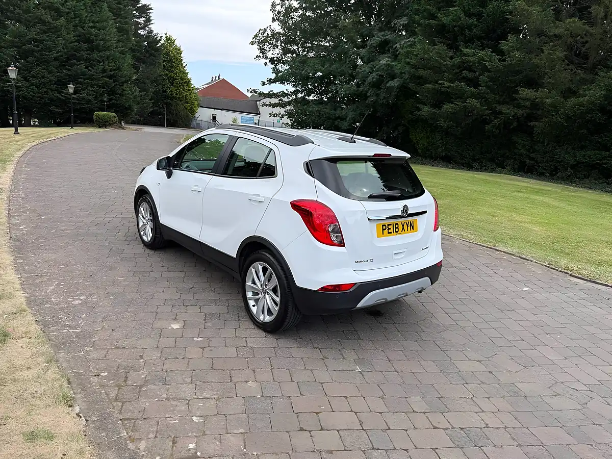 Used 2018 Vauxhall Mokka X Active White - Interior and Exterior details 6