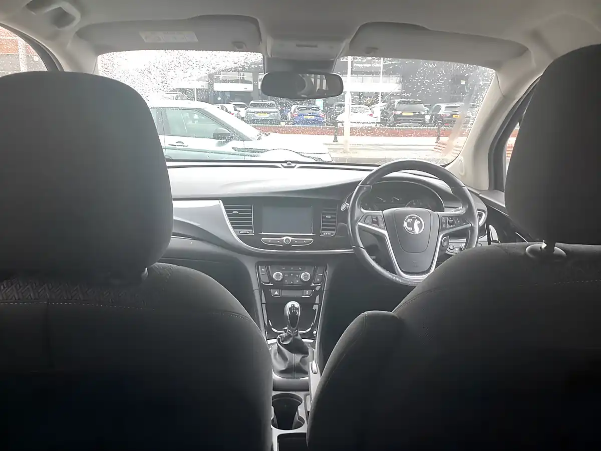 Used 2018 Vauxhall Mokka X Active White - Interior and Exterior details 10