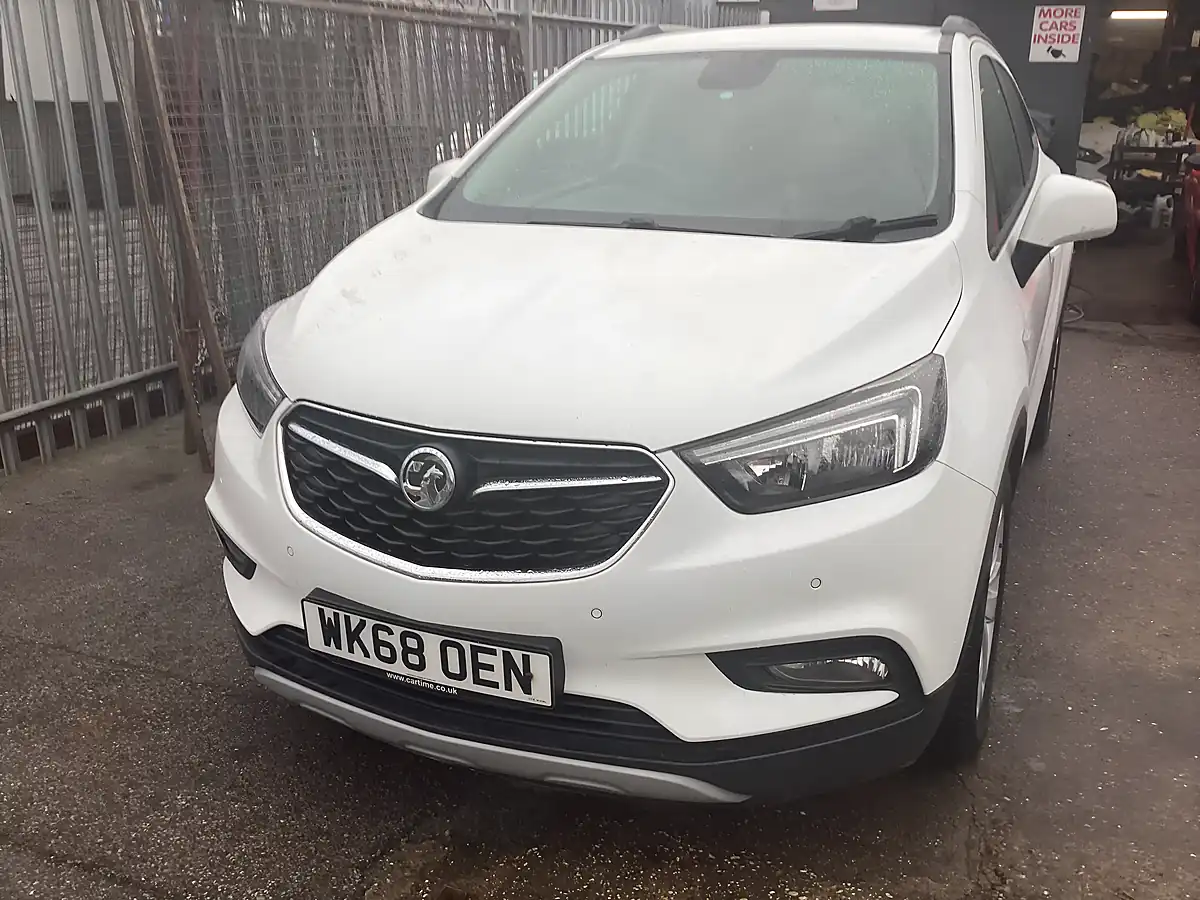 Used 2018 Vauxhall Mokka X Active White - Interior and Exterior details 6