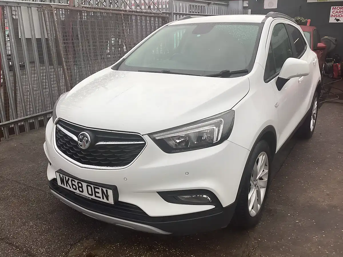 Used 2018 Vauxhall Mokka X Active White - Interior and Exterior details 7