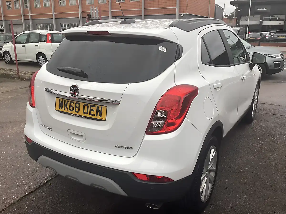 Used 2018 Vauxhall Mokka X Active White - Interior and Exterior details 8