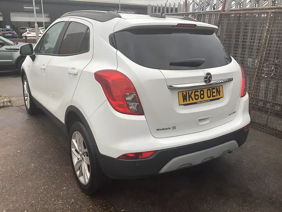 Used 2018 Vauxhall Mokka X Active White - Interior and Exterior details 9