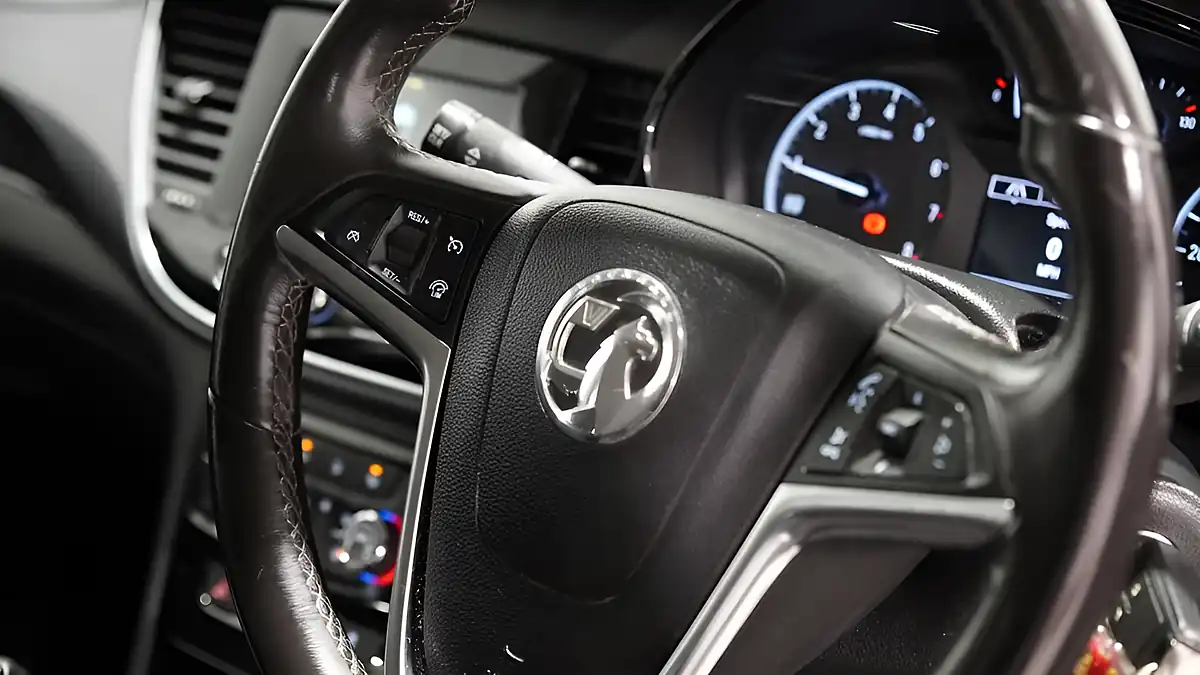 Used 2018 Vauxhall Mokka X Active White - Interior and Exterior details 11