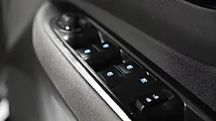Used 2018 Vauxhall Mokka X Active White - Interior and Exterior details 12