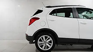 Used 2018 Vauxhall Mokka X Active White - Interior and Exterior details 13
