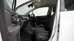 Used 2018 Vauxhall Mokka X Active White - Interior and Exterior details 20