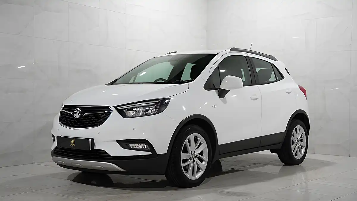 Used 2018 Vauxhall Mokka X Active White - Interior and Exterior details 4
