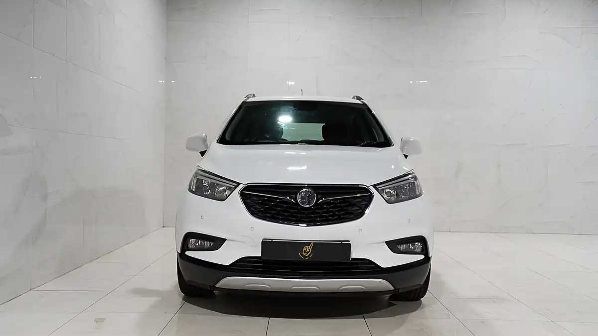 Used 2018 Vauxhall Mokka X Active White - Interior and Exterior details 7