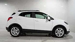 Used 2018 Vauxhall Mokka X Active White - Interior and Exterior details 8