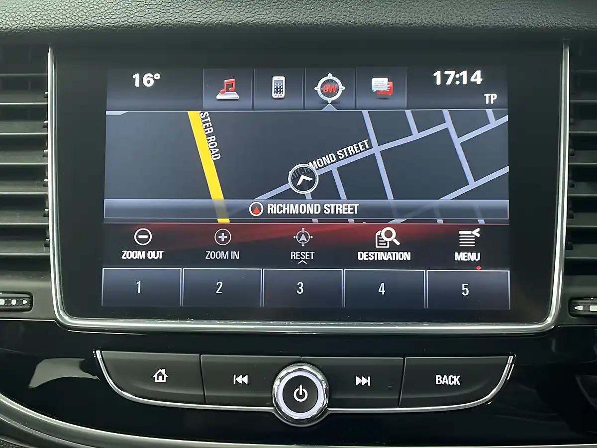Used 2018 Vauxhall Mokka X Design Nav Amber Orange - Interior and Exterior details 16