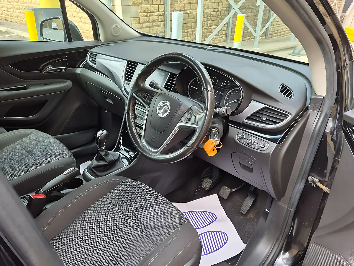 Used 2018 Vauxhall Mokka X Design Nav Black - Interior and Exterior details 6
