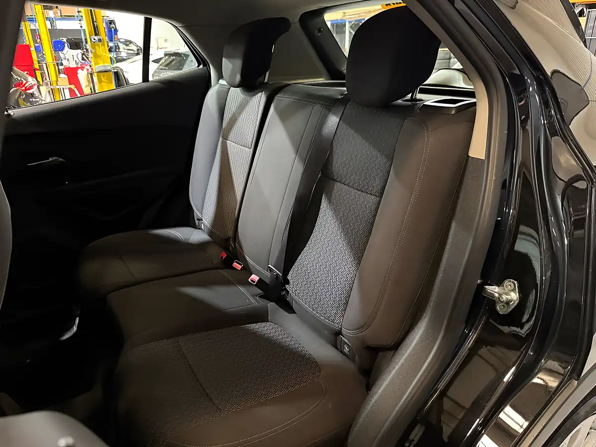 Used 2018 Vauxhall Mokka X Design Nav Black - Interior and Exterior details 16