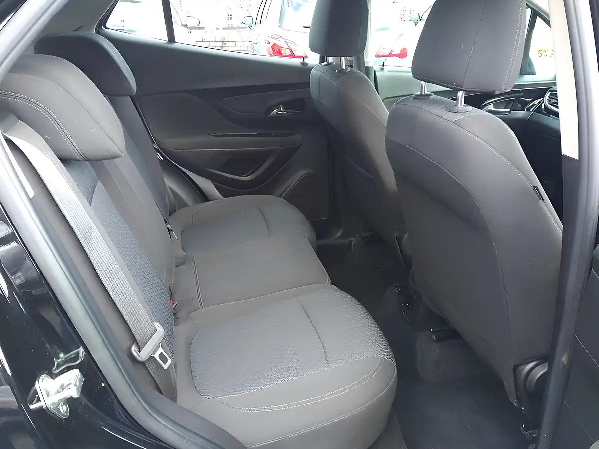Used 2018 Vauxhall Mokka X Design Nav Black - Interior and Exterior details 11