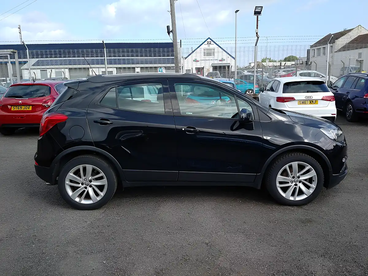 Used 2018 Vauxhall Mokka X Design Nav Black - Interior and Exterior details 8