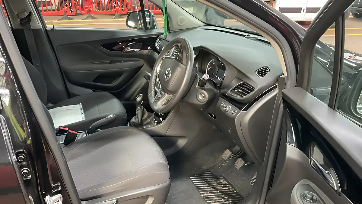 Used 2018 Vauxhall Mokka X Design Nav Black - Interior and Exterior details 10