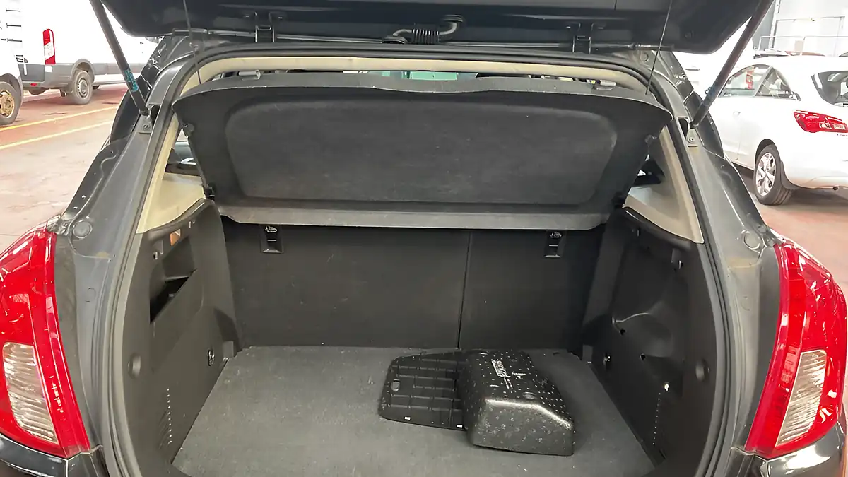 Used 2018 Vauxhall Mokka X Design Nav Black - Interior and Exterior details 8