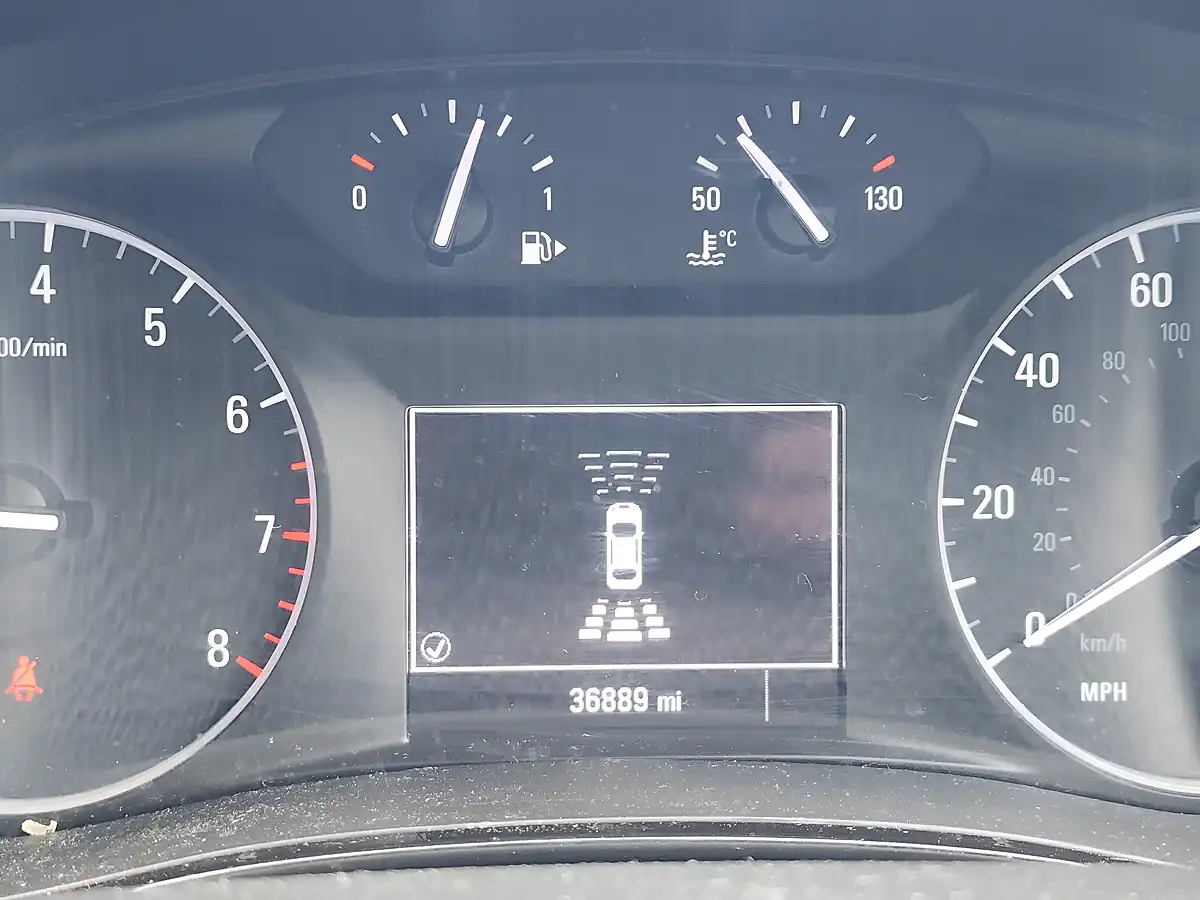 Used 2018 Vauxhall Mokka X Design Nav Grey - Interior and Exterior details 10