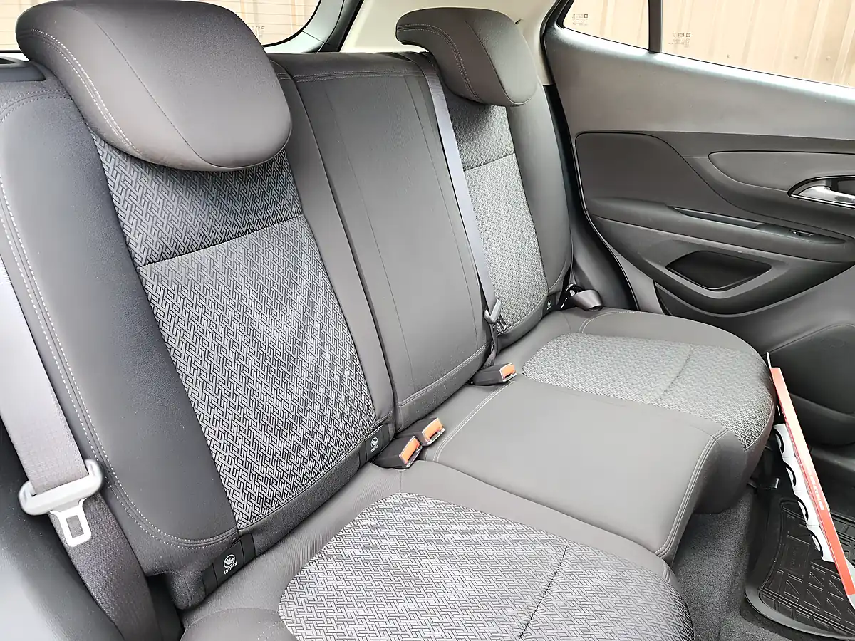 Used 2018 Vauxhall Mokka X Design Nav Grey - Interior and Exterior details 17