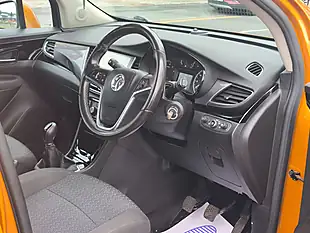 Used 2018 Vauxhall Mokka X Design Nav Orange - Interior and Exterior details 4