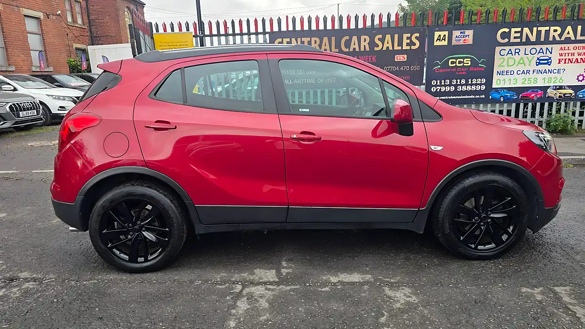 Used 2018 Vauxhall Mokka X Design Nav Red - Interior and Exterior details 8
